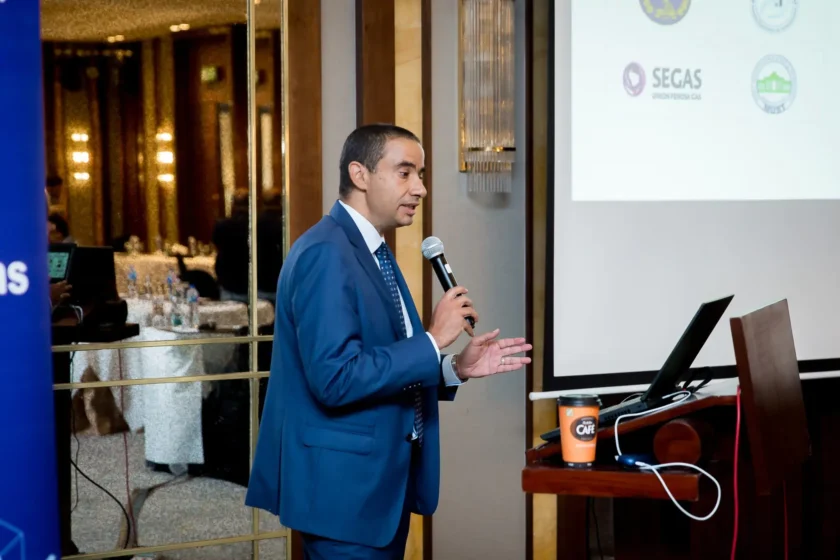 The Anatomy of Customer Communications